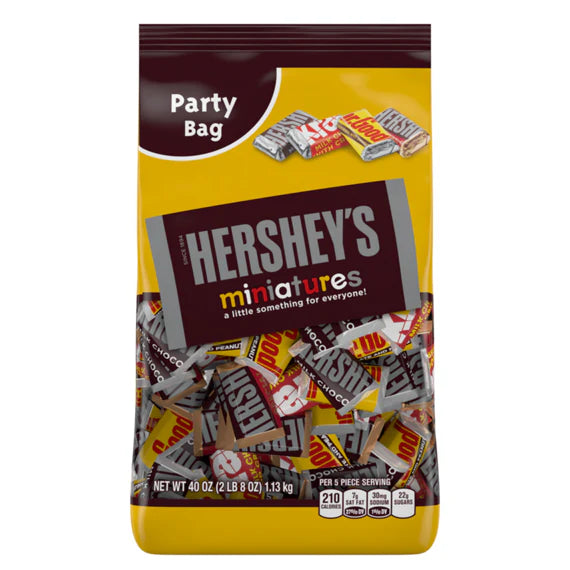 Hershey's Miniatures Bulk Candy Wrapped (180 Pieces Per Bag)